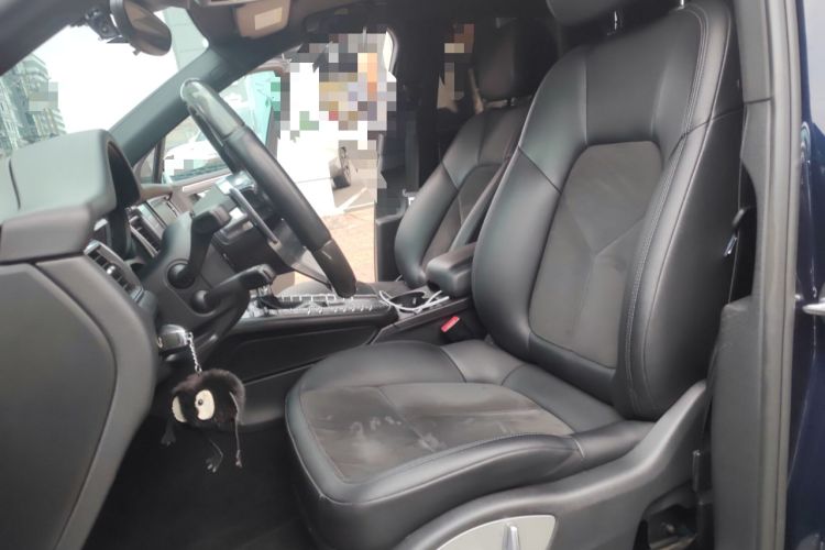 Used Porsche Macan 2017 Macan 2.0T Left Front Seat