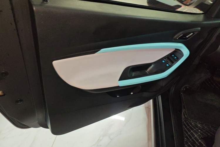 Used Chery New Energy Little Ant 2021 150 000 Yuan "Ant Fan" Edition New Ant Cool Version Lithium-Ion Battery