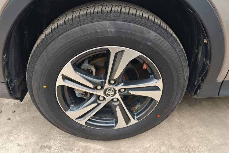 Used Toyota RAV4 2015 2.0L Manual Two-Wheel Drive Urban Edition