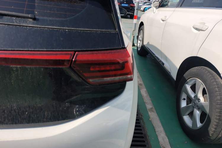 Used Volkswagen ID.3 2024 Outstanding Edition Right Rear Taillight