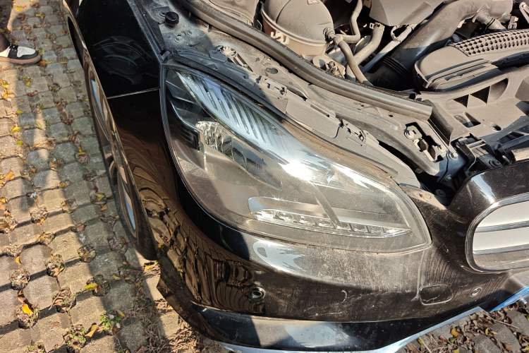 Used Mercedes-Benz E-Class 2015 Facelift E 200 L Sport Edition
