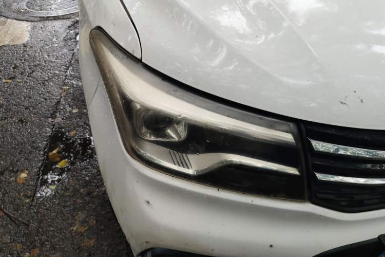 Used CHANGAN KAICHENG Ounuo S 2019 1.5L Ouno S Economy 5-Seat JL473QG Right Front Headlight