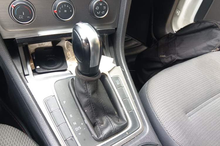 Used Volkswagen Golf 2015 1.4TSI Automatic Comfort Model