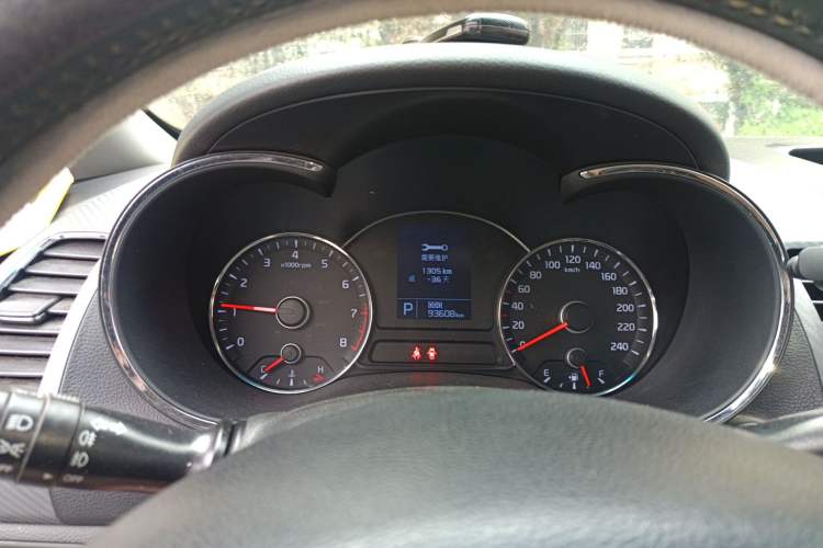 Used Kia K3 2015 1.6L Automatic GLS