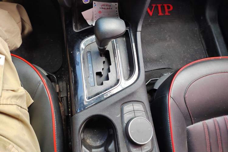 Used Soueast DX7 2016 1.5T Automatic Glory Edition
