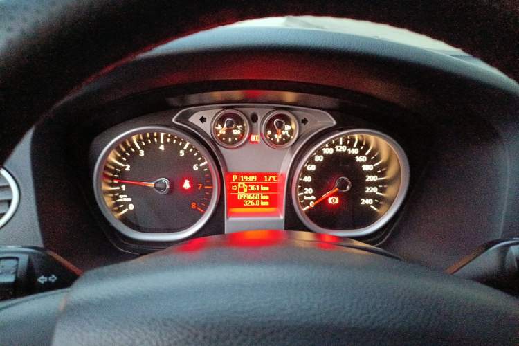 Used Ford Focus 2013 Hatchback Classic 1.8L Automatic Base Model