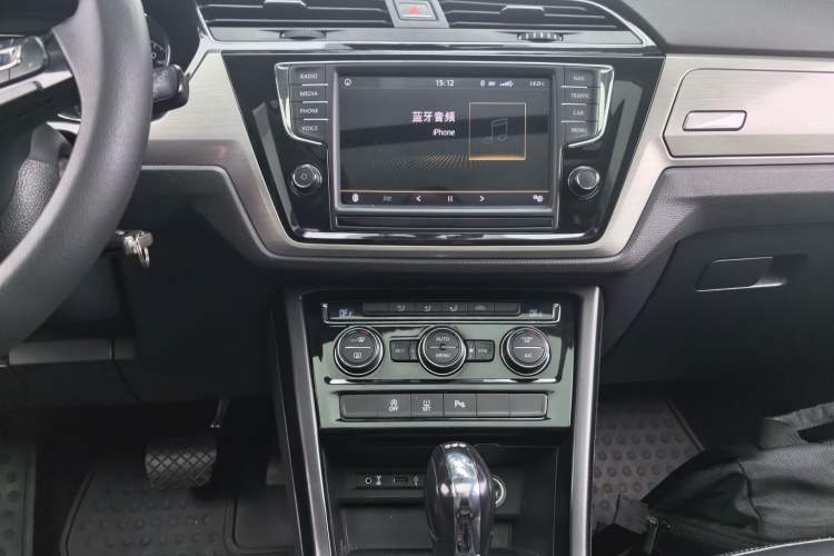 Used Volkswagen Touran 2018 Volkswagen Touran L 280TSI DSG Comfort Edition 7 Seats China V Emission Standard
