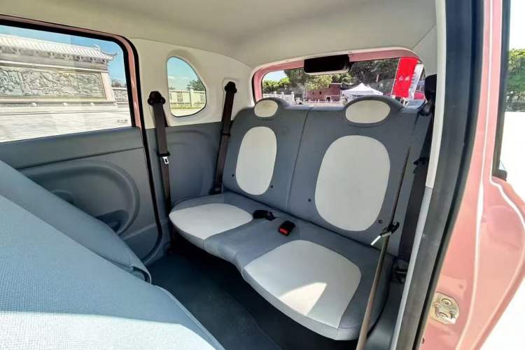 Used Bestune Pony 2024 170km Vitality Horse
