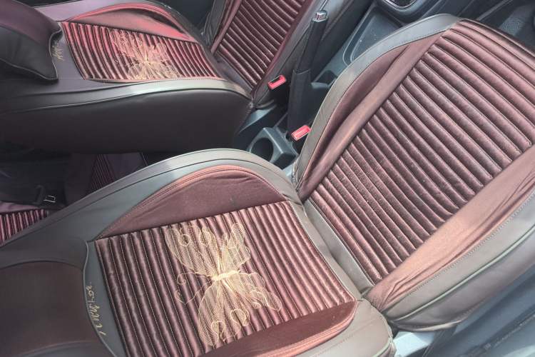 Used Volkswagen Polo 2016 1.6L Automatic Comfort Model
