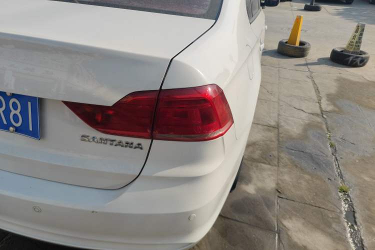 Used Volkswagen Santana 2016 1.6L Automatic Fashion Edition
