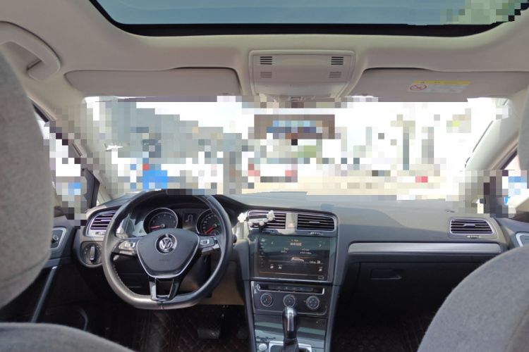 Used Volkswagen Golf 2020 Zhiai Edition 200TSI DSG Comfort Model