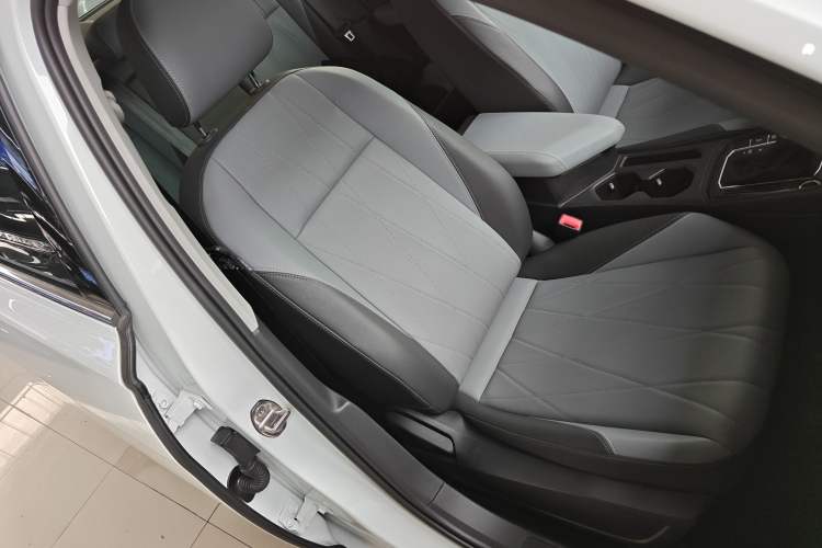 Used Volkswagen Lavida 2023 1.5L Automatic 5 Million Edition Right Front Seat