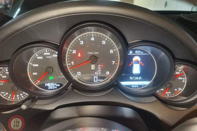 Used Porsche Cayenne 2015 Cayenne 3.0T Instrument Cluster