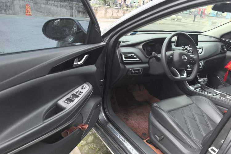 Used CHANGAN Ruicheng CC 2022 Blue Whale Edition 1.5T DCT Luxury Model Driver Seat