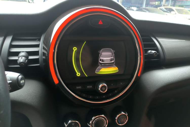 Used MINI 2014 1.5T COOPER Fun
