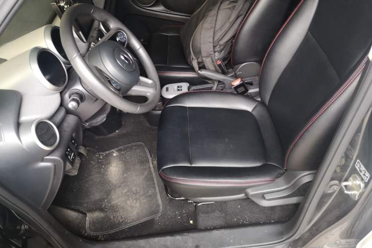 Used ORA Black Cat 2021 301 km Basic Version
