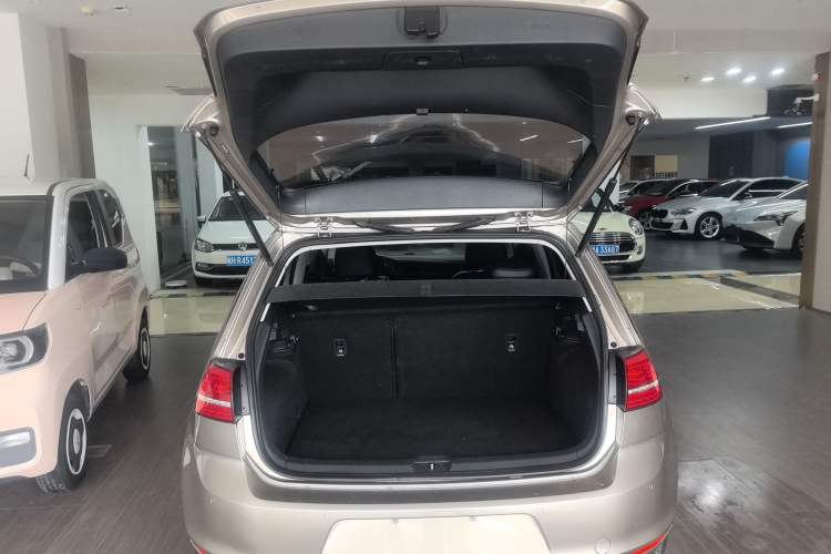 Used Volkswagen Golf 2016 230TSI Automatic Comfort Version