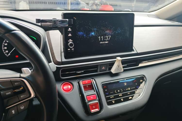 Used Honda Odyssey 2022 2.0L eHEV Sharp·Luxury Edition Audio And AC Panel