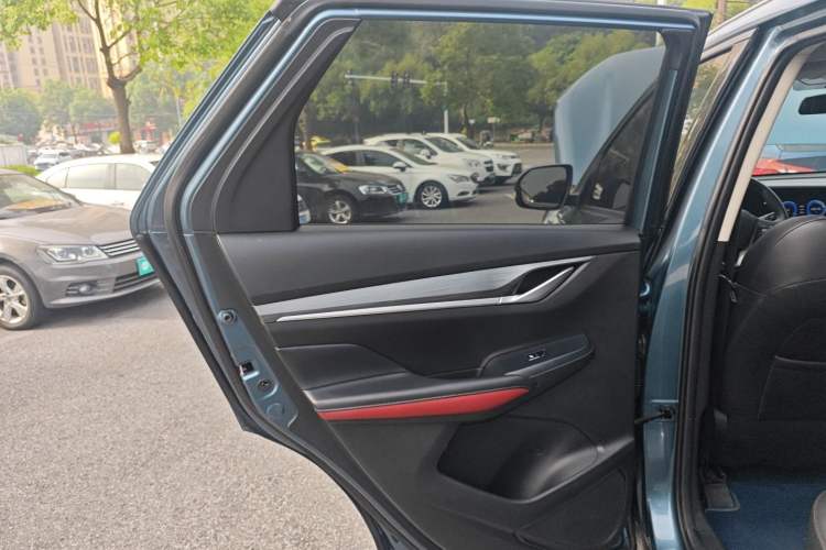Used CHANGAN CS55PLUS 2020 1.5T Automatic Colorful Model
