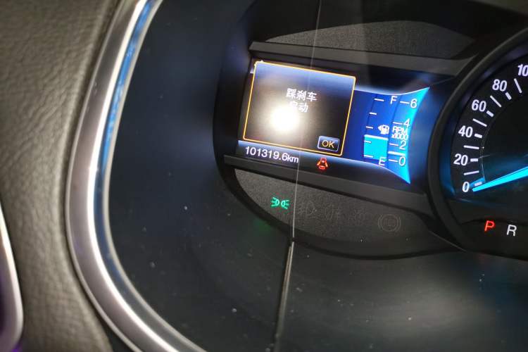 Used Ford Edge 2016 EcoBoost 245 Four-Wheel Drive Titanium Edition 7-Seater
