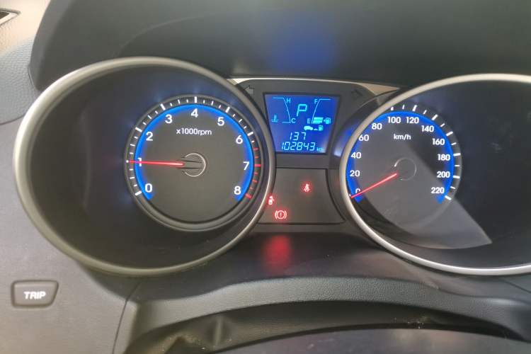 Used Hyundai ix35 2013 2.0L Automatic Two-Wheel Drive Smart GLS China IV Standard

