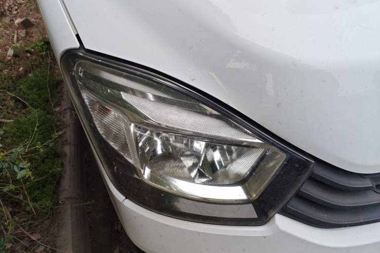 Used Iveco Eurocargo 2021 2.0T Manual Super-Rui Short Wheelbase Low-Roof Side-Hinged Door F1A
