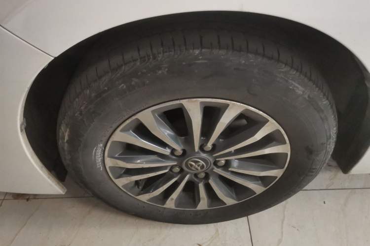 Used Toyota Corolla 2017 Revised Version 1.2T S-CVT GL