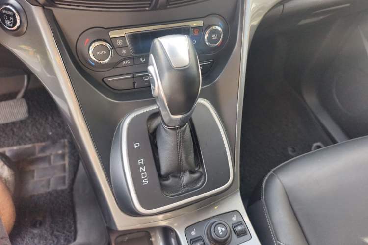 Used Ford Kuga 2015 2.0L GTDi Four-Wheel Drive Elite Model