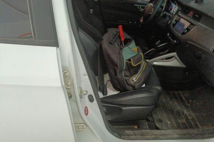 Used Geely Auto Vision X3 2017 1.5L Automatic Elite Model Right Front Seat