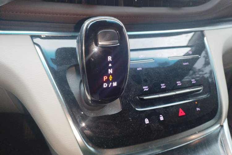 Used Buick GL8 2023 Land Executive Class Smart Enjoyment Model Gear Lever