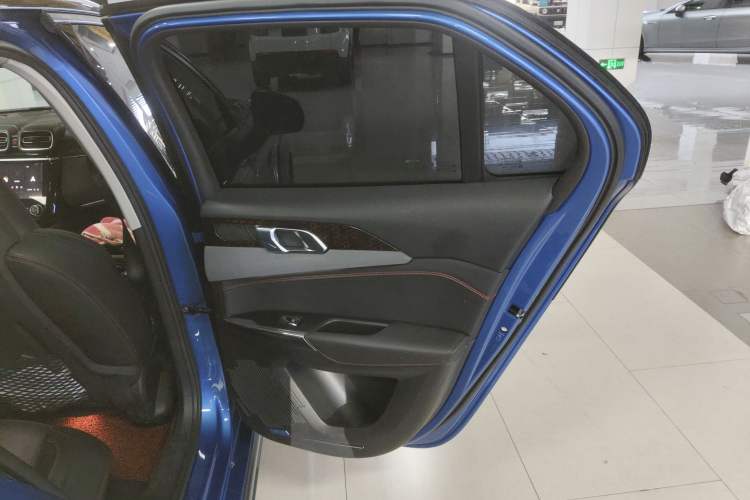 Used Lynk & Co 02 2018 2.0T DCT 4x4 Sport Pro Edition China V Standard