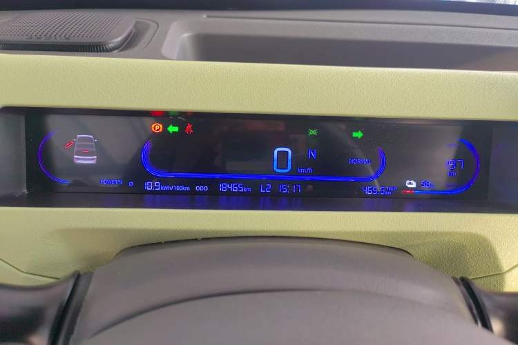 Used Geely Galaxy Panda 2023 Panda Mini 200km Endurance Bear