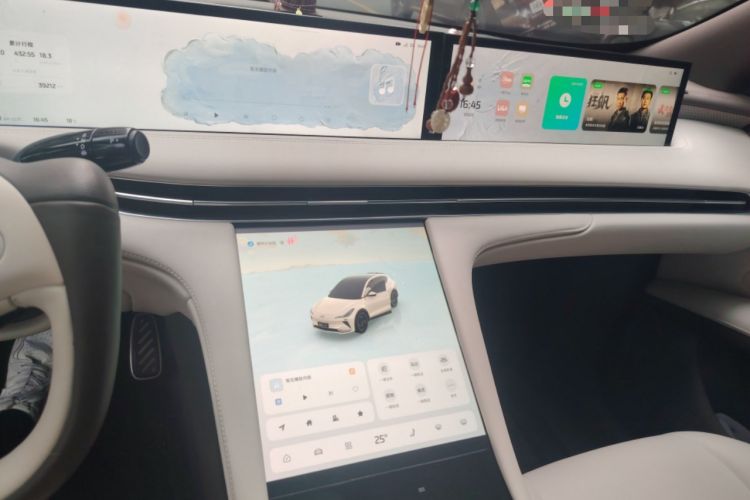 Used IM LS7 2023 90 kWh Elite Rear-Drive Version Audio And AC Panel