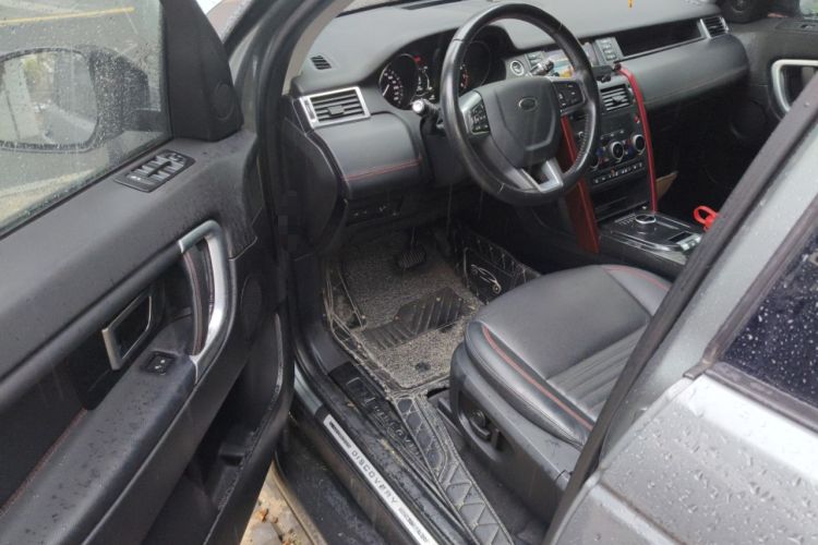 Used Land Rover Discovery Sport 2019 240 PS SE Version China V Standard