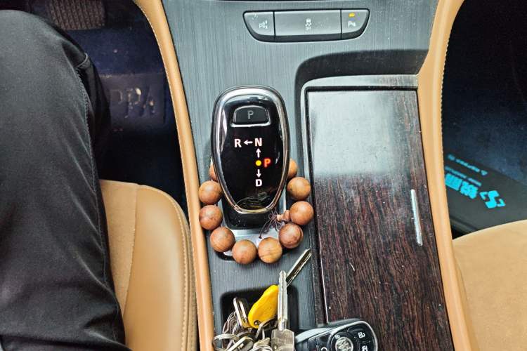 Used Buick LaCrosse 2018 28T Elite Edition
