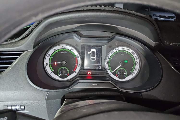 Used Skoda Octavia 2019 1.5L Automatic Smart Drive Luxury Edition China VI Standard