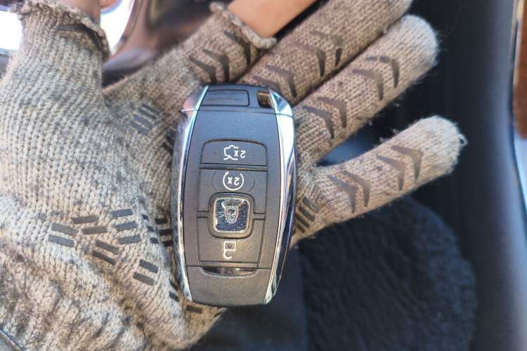 Used Lincoln Continental 2019 2.0T Two-Wheel Drive Prestige Version China VI Standard
