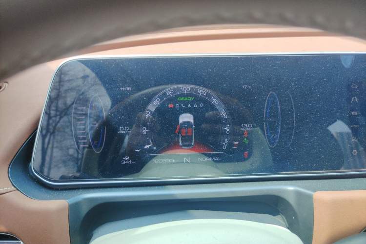 Used ORA Good Cat 2021 400km Standard Range Venus Edition Lithium Iron Phosphate Instrument Cluster