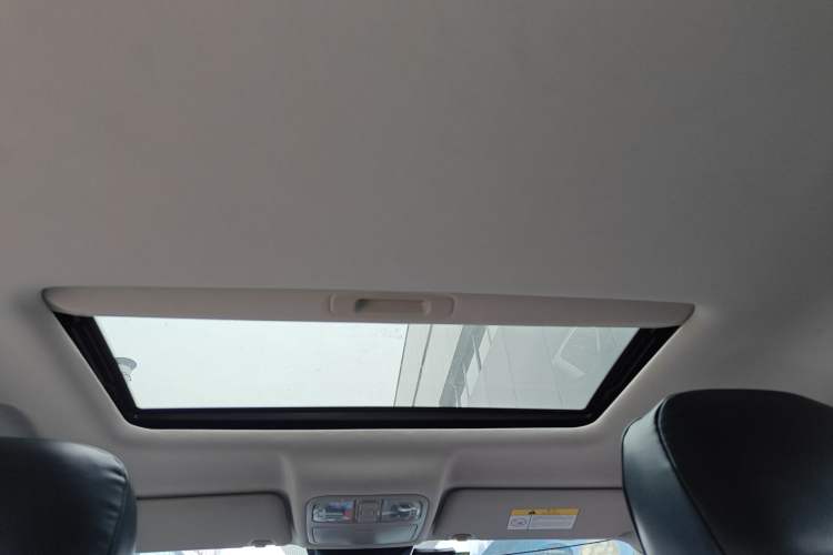 Used CHANGAN CS75 2017 Shangkui Edition 1.5T Manual Fengxiang Model
