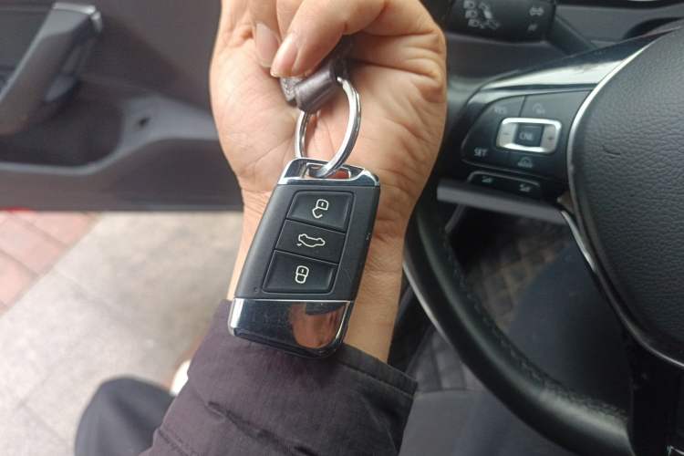 Used Volkswagen FAW-Volkswagen CC 2019 330TSI Huayan Edition China VI Vehicle Key