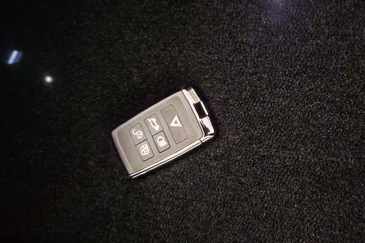 Used Land Rover Discovery Sport 2020 249 PS R-Dynamic Performance Edition Vehicle Key