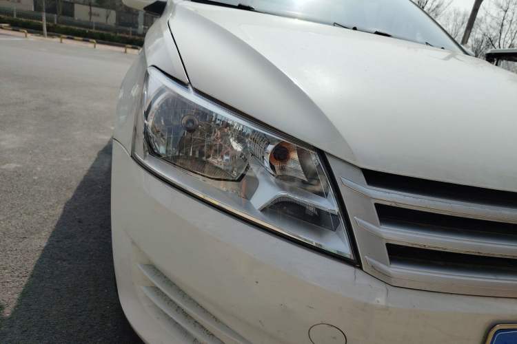 Used Volkswagen Santana 2015 1.4L Manual Fashion Edition
