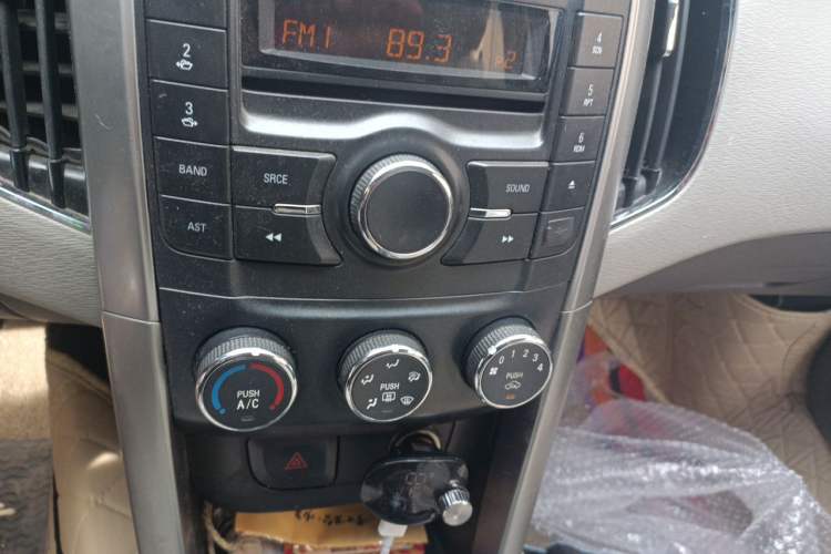 Used Baojun 630 2011 1.5L manual Comfort trim level
