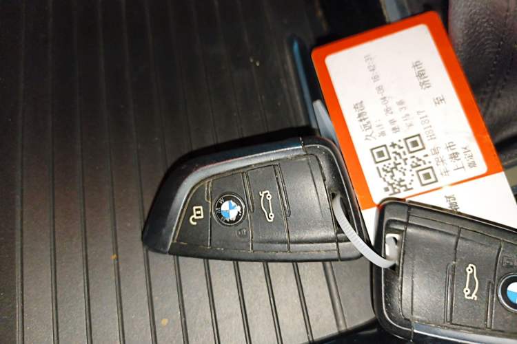 Used BMW 1 Series 2017 118i Design Package Model Vehicle Key