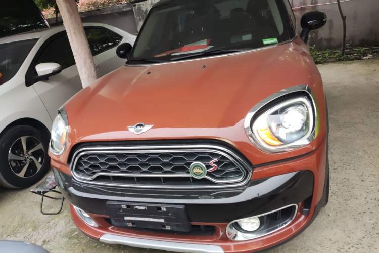 Used MINI Countryman 2017 2.0T COOPER S ALL4 Explorer Front