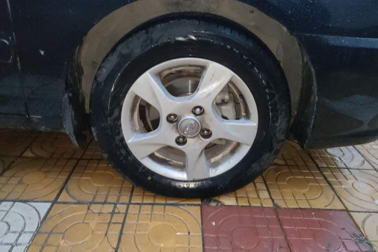 Used Hyundai Elantra 2011 1.6L Manual Comfort Version
