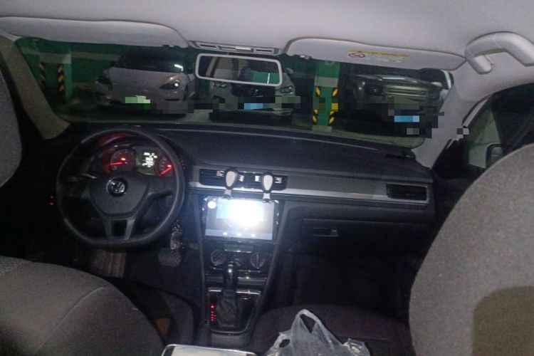 Used Volkswagen Bora 2019 Facelift Bora·Legend 1.5L Automatic Fashion Edition China VI Standard Center Console