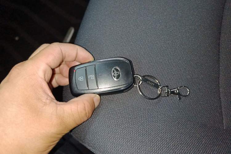 Used Toyota Corolla Cross 2024 2.0L Elite Edition Vehicle Key