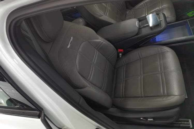 Used Hongqi EH7 2024 820 Pro Right Front Seat