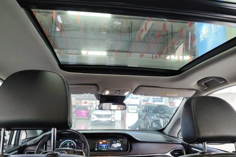 Used GAC Trumpchi M6 2023 PRO 270T DCT Luxury Edition
